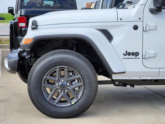 2024 Jeep Gladiator Vehicle Photo in Terrell, TX 75160