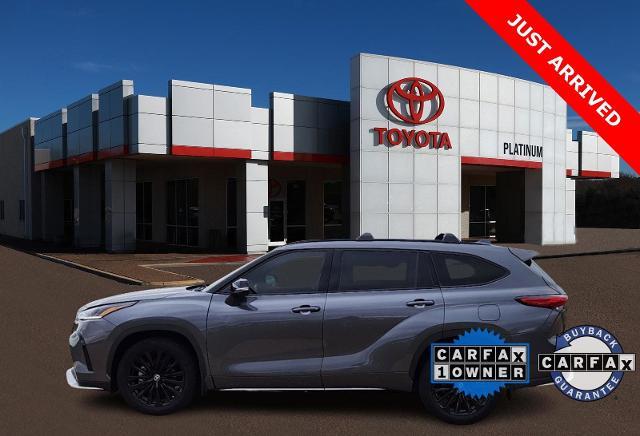 2023 Toyota Highlander Vehicle Photo in Denison, TX 75020