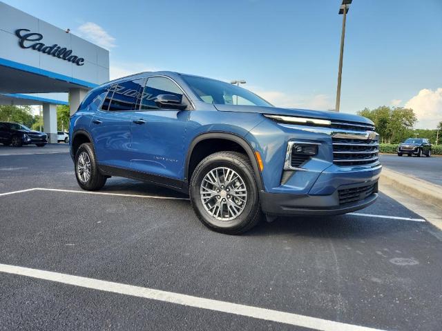 2024 Chevrolet Traverse Vehicle Photo in AUBURN, AL 36830-7007