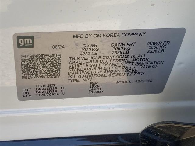 2025 Buick Encore GX Vehicle Photo in GOODYEAR, AZ 85338-1310