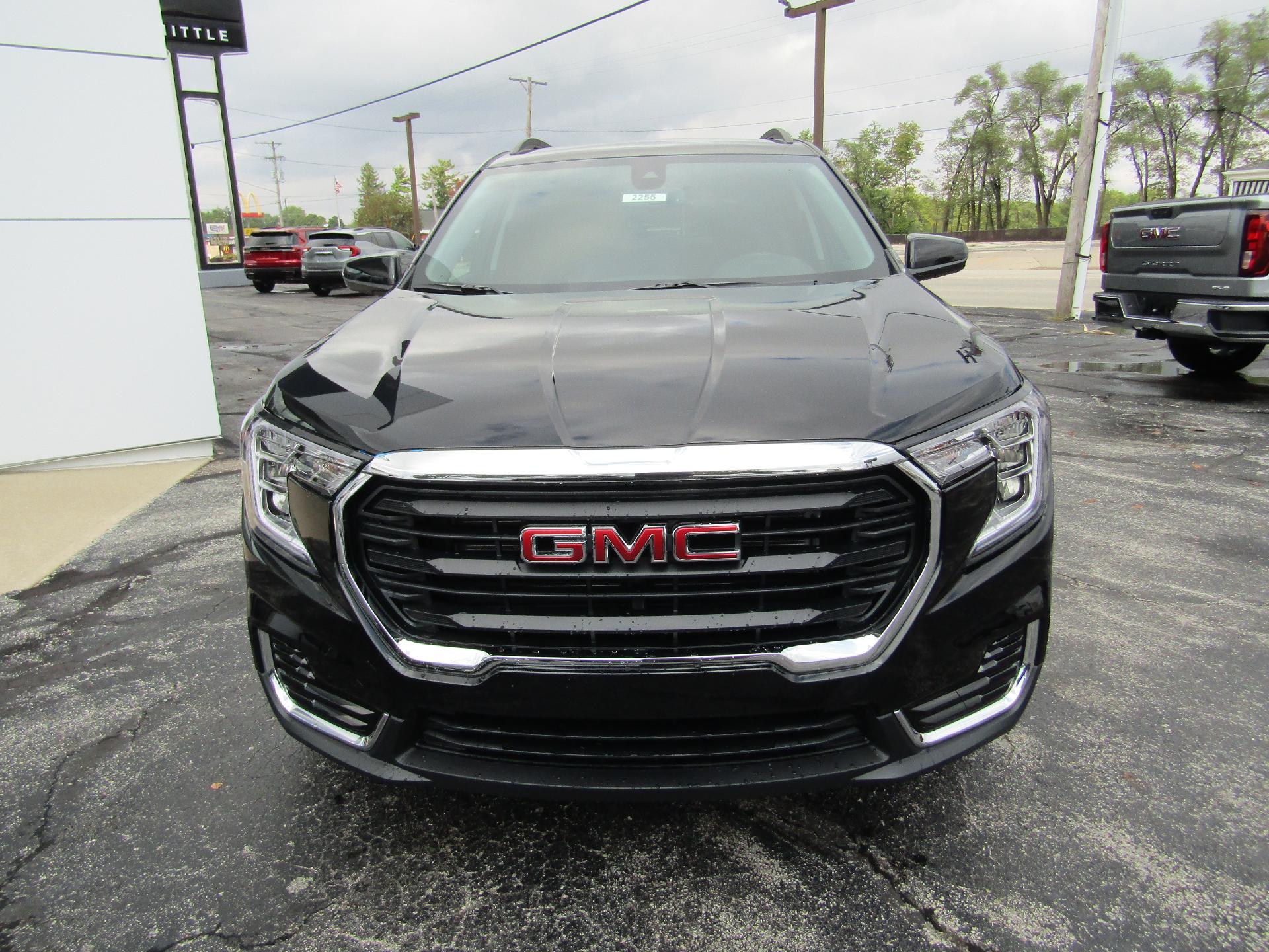 2024 GMC Terrain Vehicle Photo in GREENVILLE, OH 45331-1026