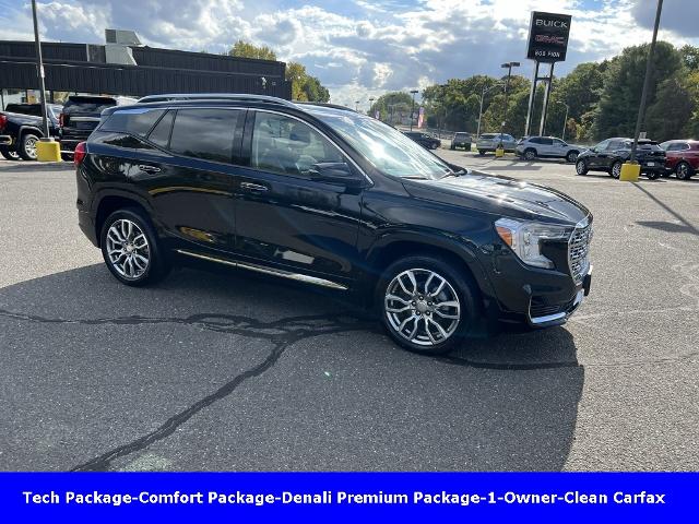 2022 GMC Terrain Vehicle Photo in CHICOPEE, MA 01020-5001