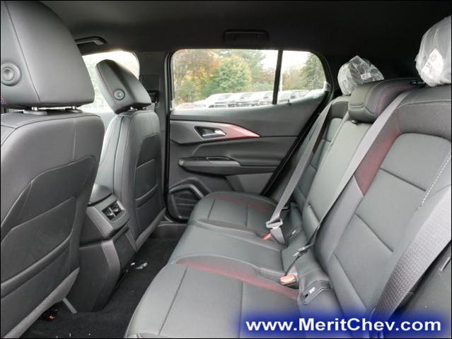 2025 Chevrolet Equinox EV Vehicle Photo in MAPLEWOOD, MN 55119-4794