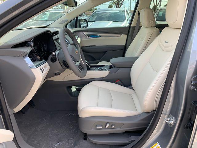 2025 Cadillac XT5 Vehicle Photo in DELRAY BEACH, FL 33483-3294