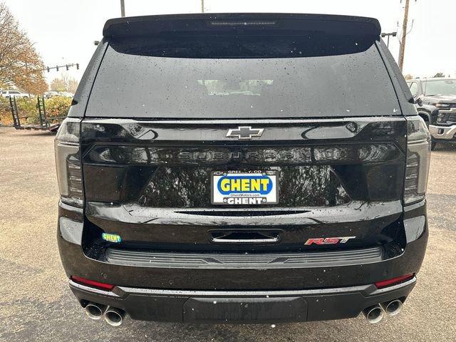 2025 Chevrolet Suburban Vehicle Photo in GREELEY, CO 80634-4125