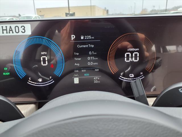 2025 Hyundai SONATA Hybrid Vehicle Photo in Peoria, IL 61615