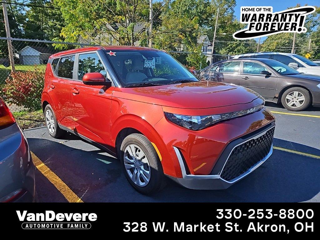 2023 Kia Soul Vehicle Photo in AKRON, OH 44303-2185