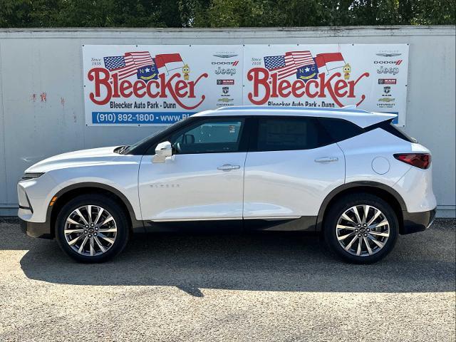 2025 Chevrolet Blazer Vehicle Photo in DUNN, NC 28334-8900