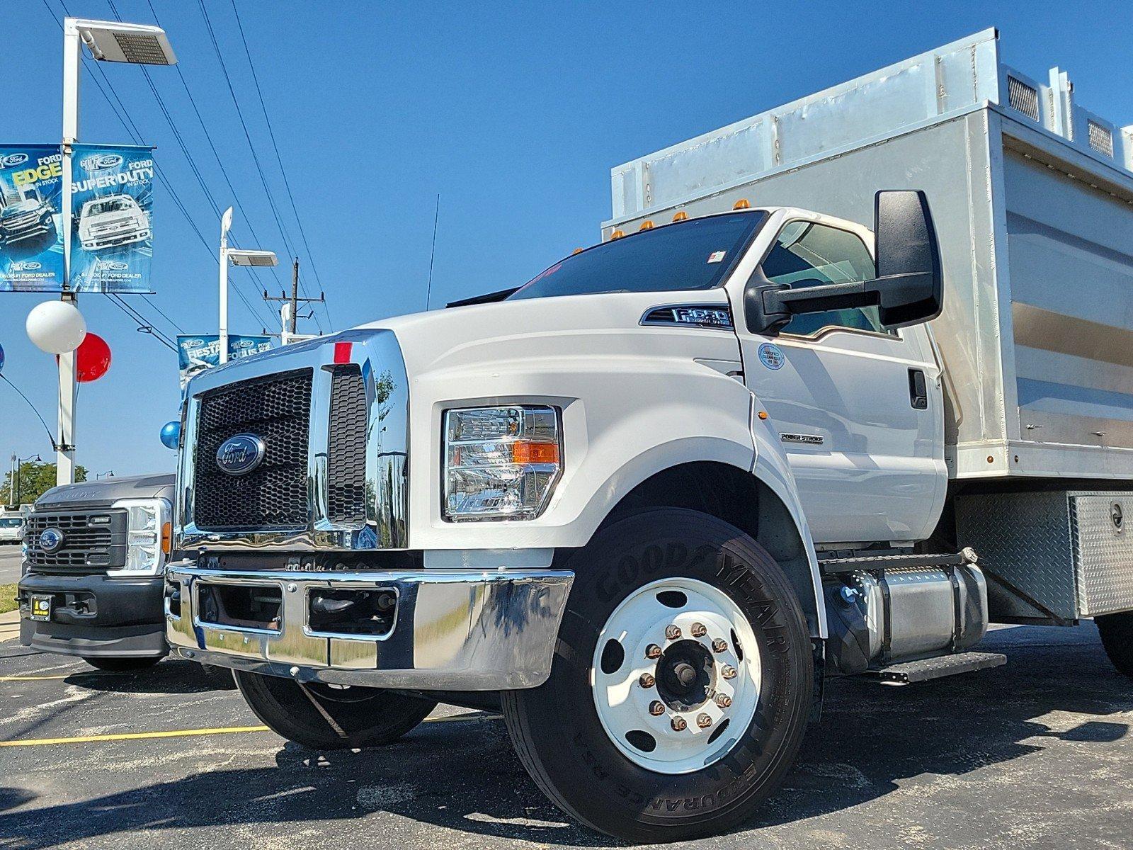 2017 Ford F650 Vehicle Photo in Plainfield, IL 60586