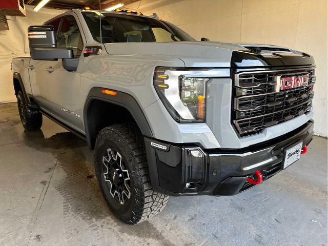 2025 GMC Sierra 2500 HD Vehicle Photo in RED SPRINGS, NC 28377-1640