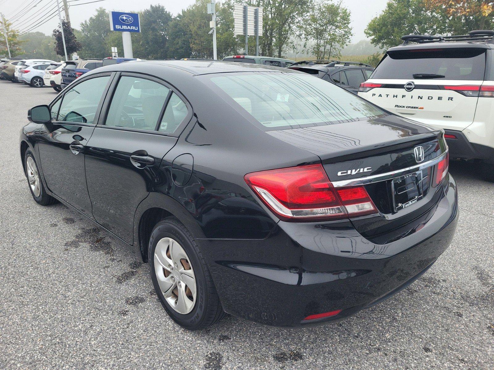 2013 Honda Civic Sedan Vehicle Photo in Mechanicsburg, PA 17050-2306