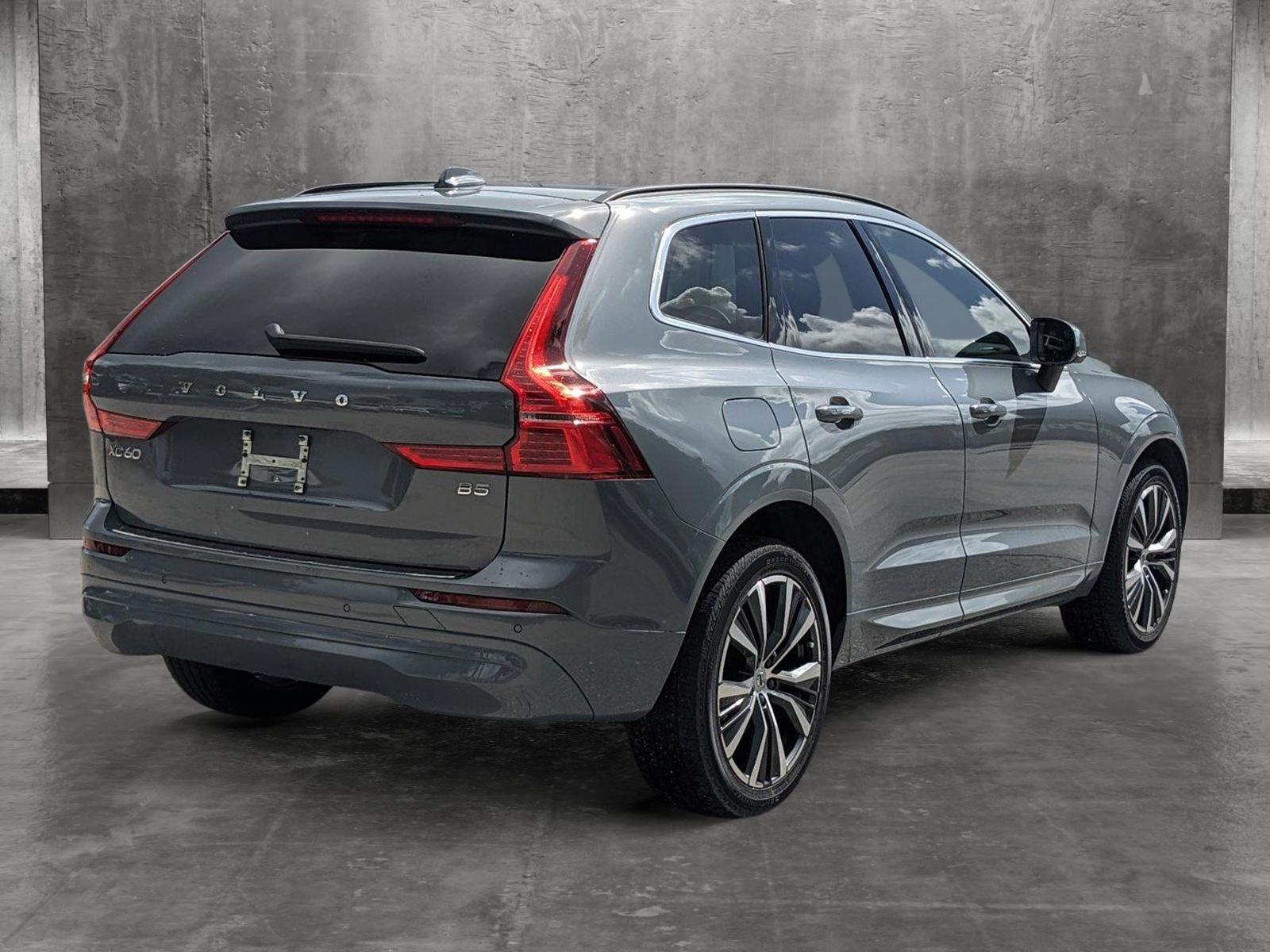 2022 Volvo XC60 Vehicle Photo in GREENACRES, FL 33463-3207