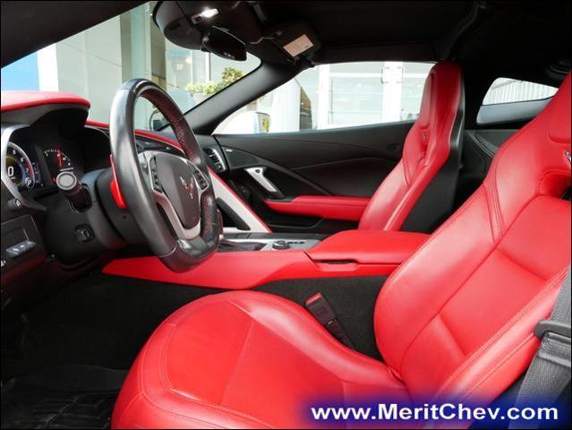 2019 Chevrolet Corvette Vehicle Photo in MAPLEWOOD, MN 55119-4794