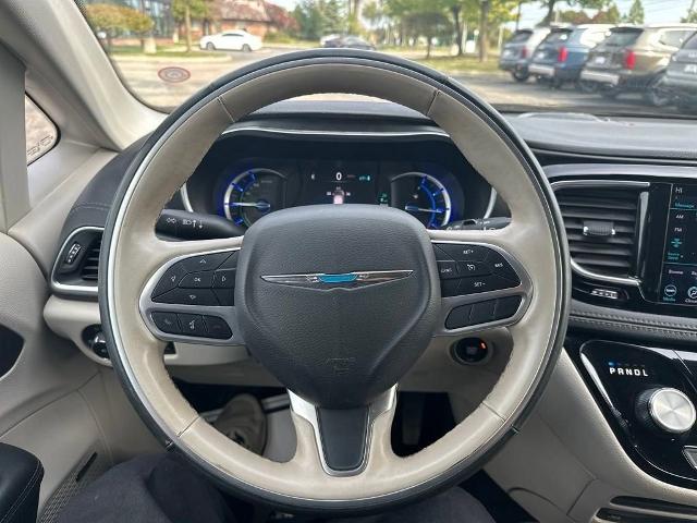 2020 Chrysler Pacifica Vehicle Photo in Canton, MI 48188