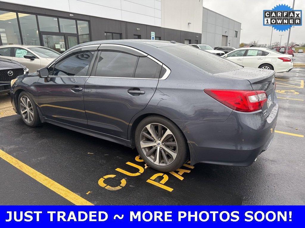 2015 Subaru Legacy Vehicle Photo in Saint Charles, IL 60174