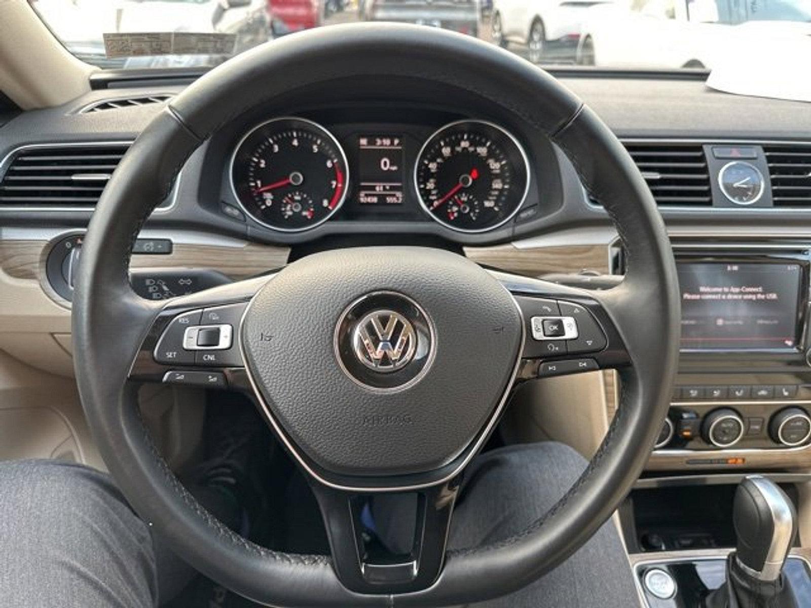 2017 Volkswagen Passat Vehicle Photo in Willow Grove, PA 19090