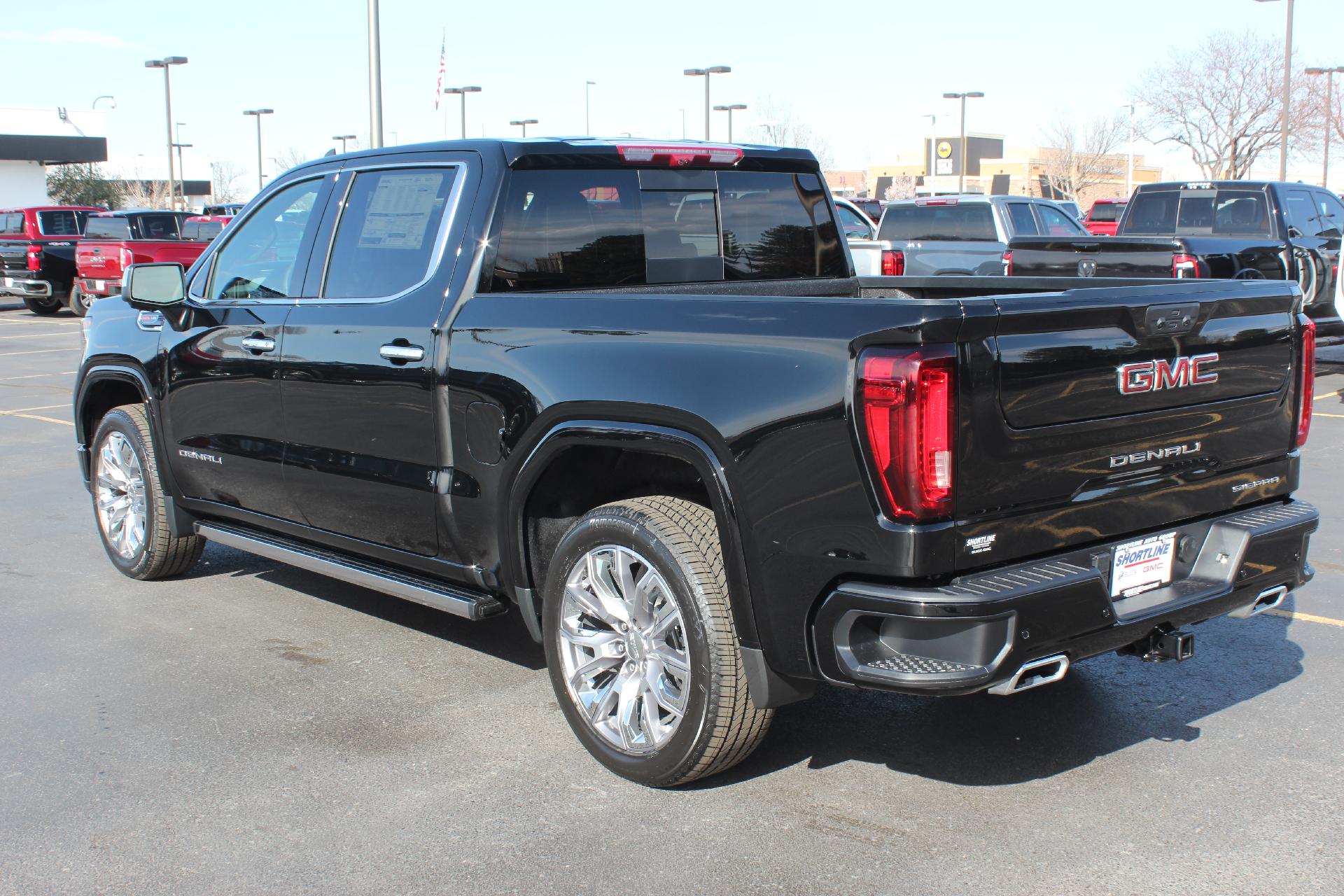 2024 GMC Sierra 1500 Vehicle Photo in AURORA, CO 80012-4011