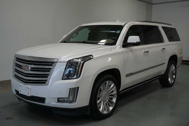 2020 Cadillac Escalade ESV Vehicle Photo in ANCHORAGE, AK 99515-2026