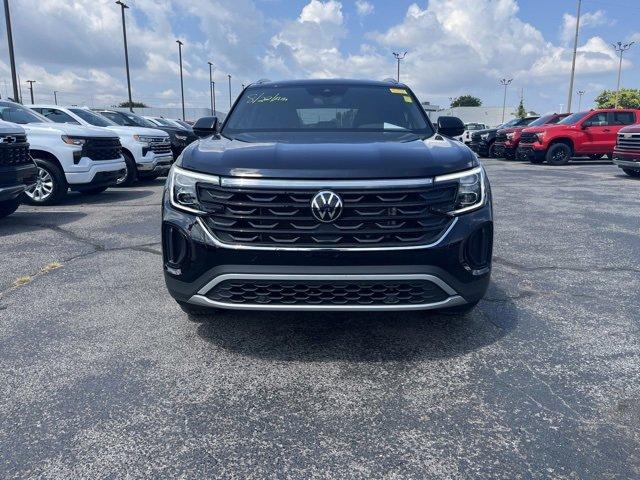 Used 2024 Volkswagen Atlas Cross Sport SE with VIN 1V2DE2CA2RC206546 for sale in Huntsville, AL