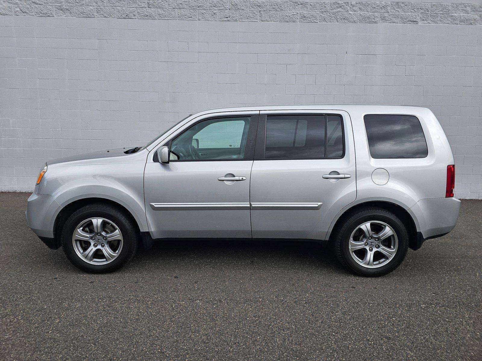 2012 Honda Pilot Vehicle Photo in Spokane Valley, WA 99212