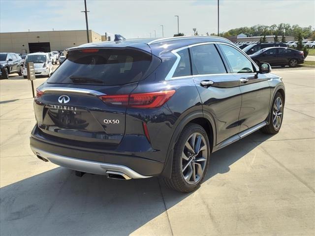 2021 INFINITI QX50 Vehicle Photo in Peoria, IL 61615