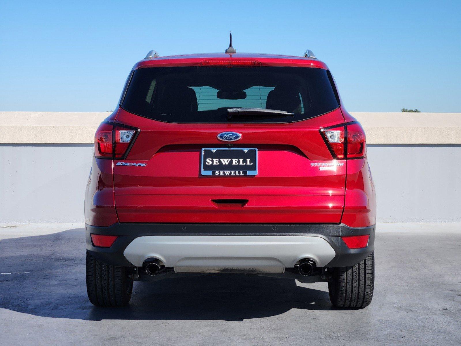 2019 Ford Escape Vehicle Photo in DALLAS, TX 75209