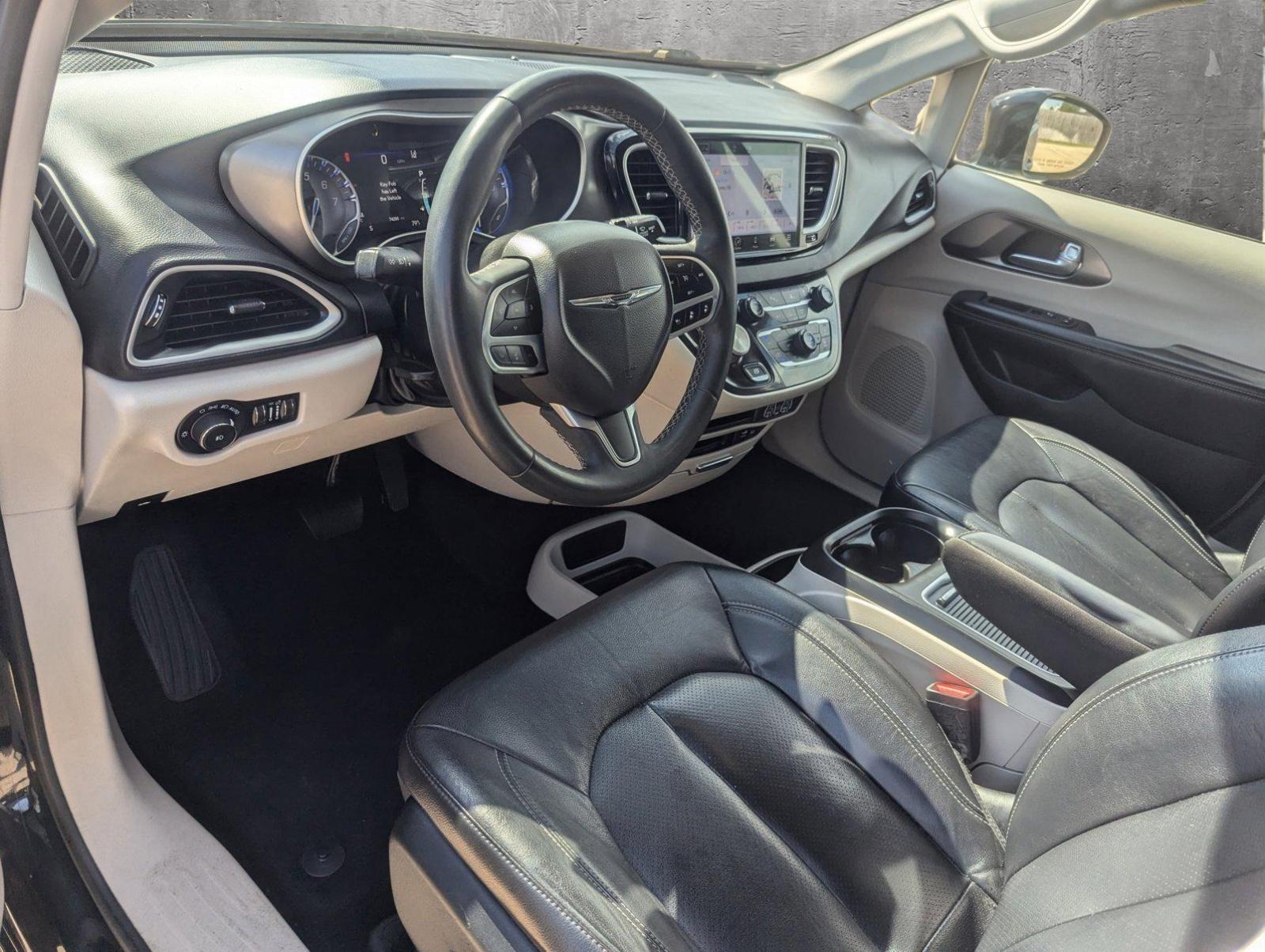 2022 Chrysler Pacifica Vehicle Photo in CORPUS CHRISTI, TX 78412-4902