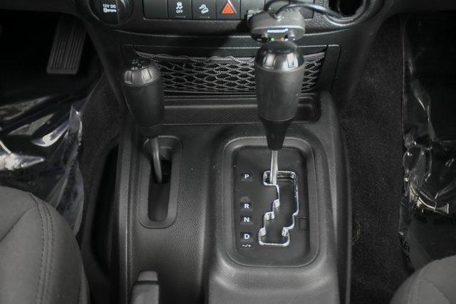 2017 Jeep Wrangler Vehicle Photo in PUYALLUP, WA 98371-4149