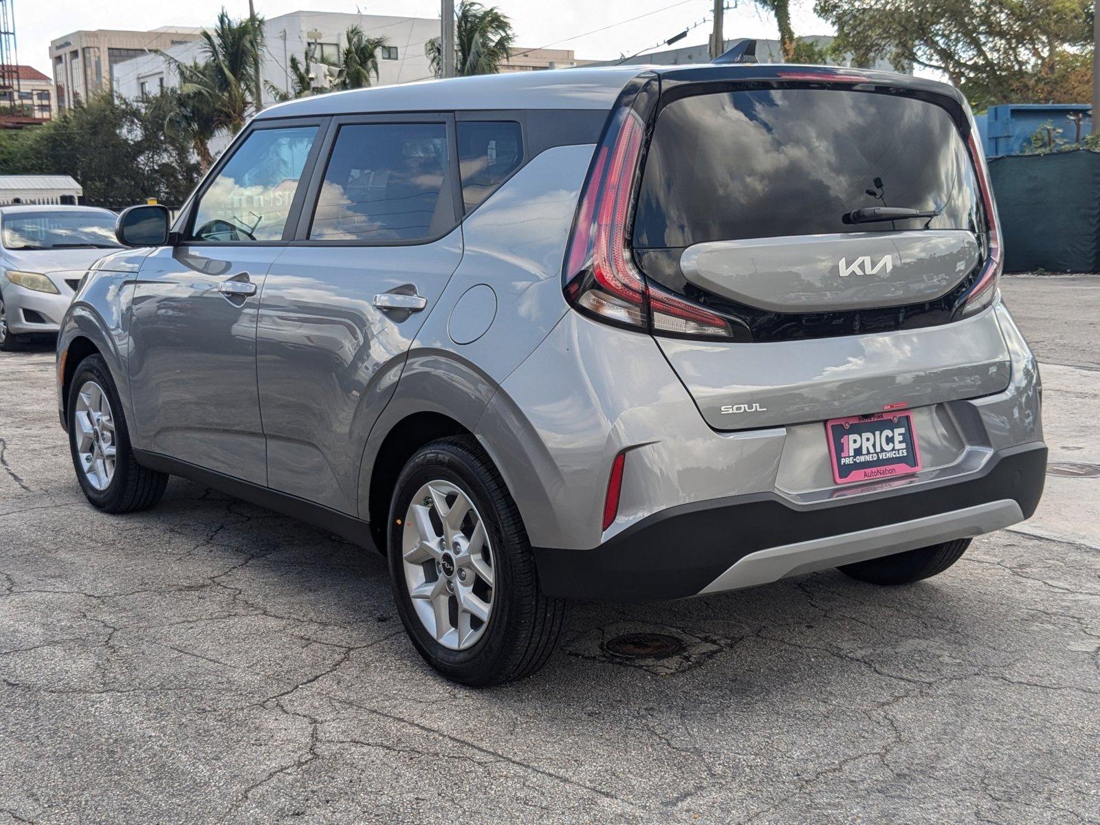 2024 Kia Soul Vehicle Photo in MIAMI, FL 33134-2699