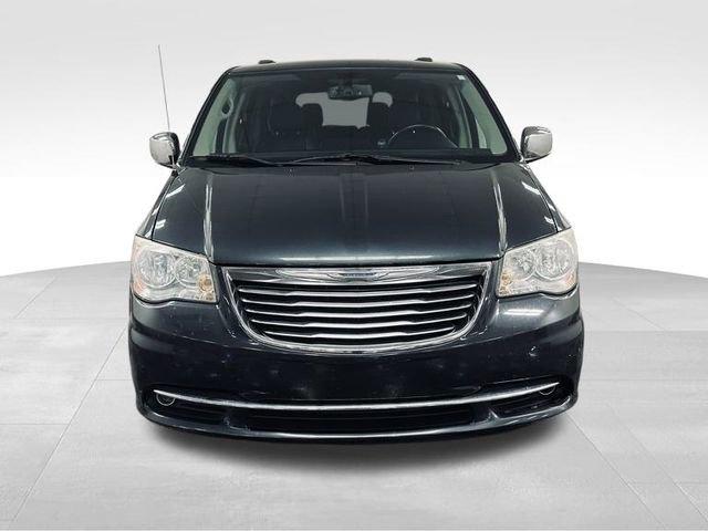 2014 Chrysler TOWNC Vehicle Photo in MEDINA, OH 44256-9631