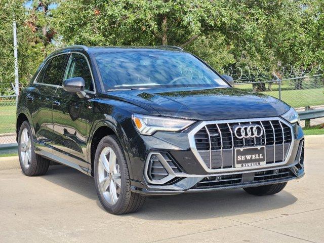 2024 Audi Q3 Vehicle Photo in HOUSTON, TX 77090