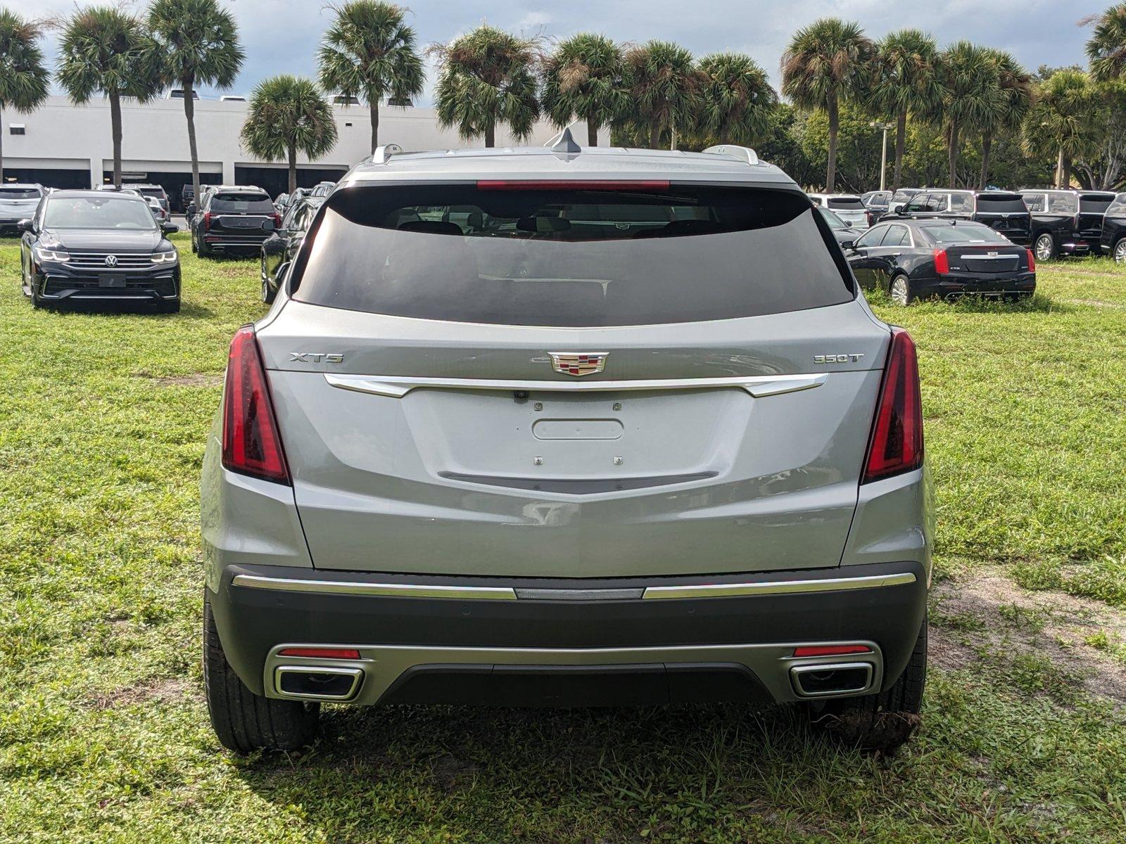 2024 Cadillac XT5 Vehicle Photo in WEST PALM BEACH, FL 33407-3296