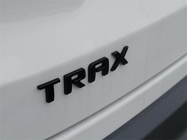 2025 Chevrolet Trax Vehicle Photo in BERLIN, MD 21811-1121