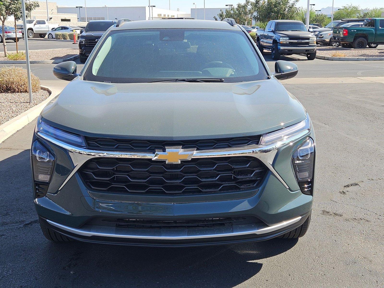 2025 Chevrolet Trax Vehicle Photo in GILBERT, AZ 85297-0446