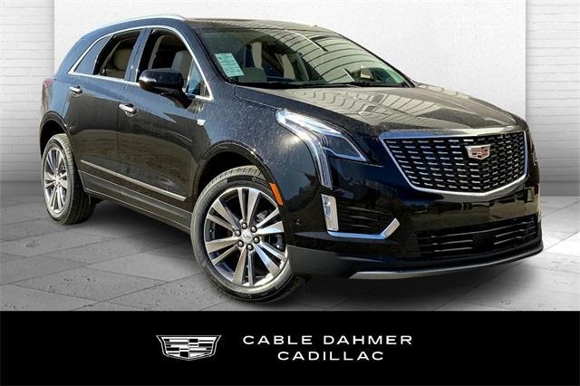 2025 Cadillac XT5 Vehicle Photo in KANSAS CITY, MO 64114-4545