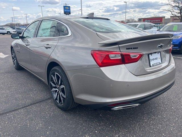 2024 Chevrolet Malibu Vehicle Photo in SAUK CITY, WI 53583-1301