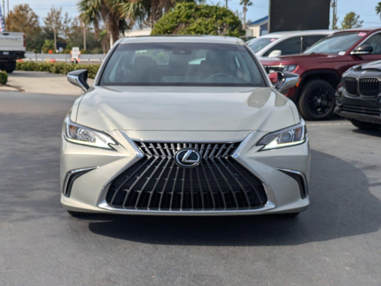 2022 Lexus ES 350 Vehicle Photo in Clearwater, FL 33761