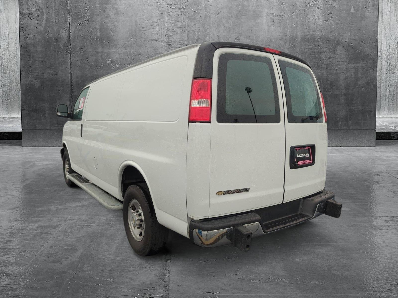 2022 Chevrolet Express Cargo Van Vehicle Photo in Memphis, TN 38115