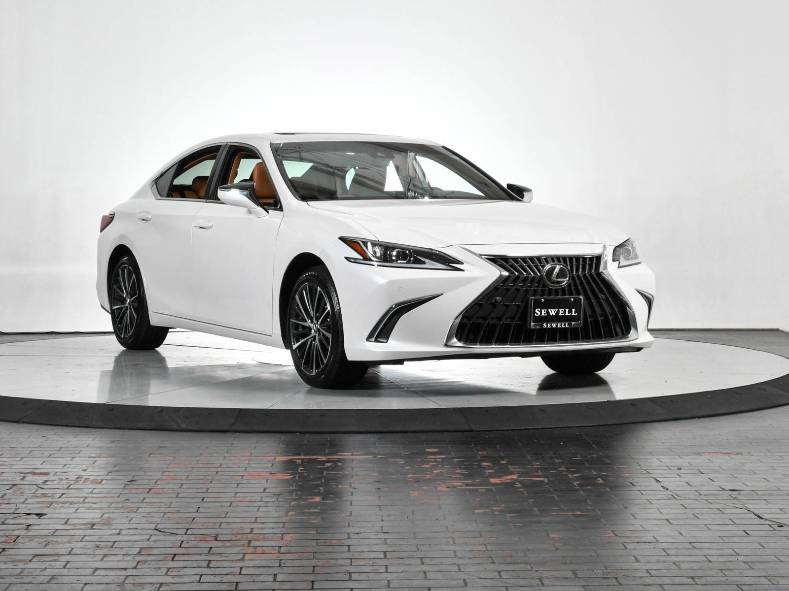 2024 Lexus ES 350 Vehicle Photo in DALLAS, TX 75235