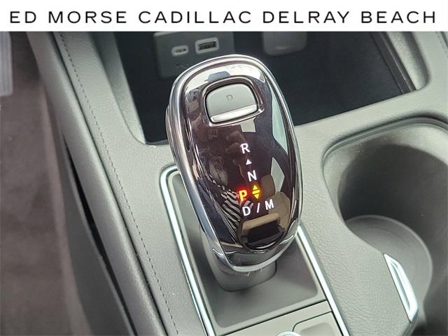 2024 Cadillac XT4 Vehicle Photo in DELRAY BEACH, FL 33483-3294