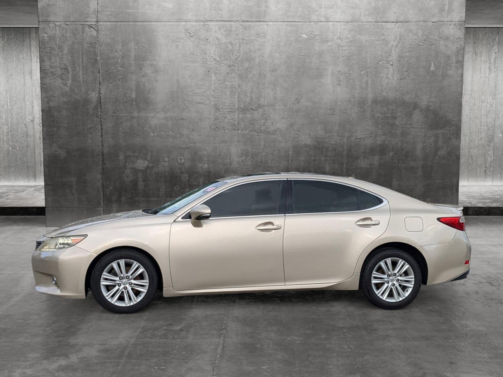 2013 Lexus ES 350 Vehicle Photo in MIAMI, FL 33134-2699