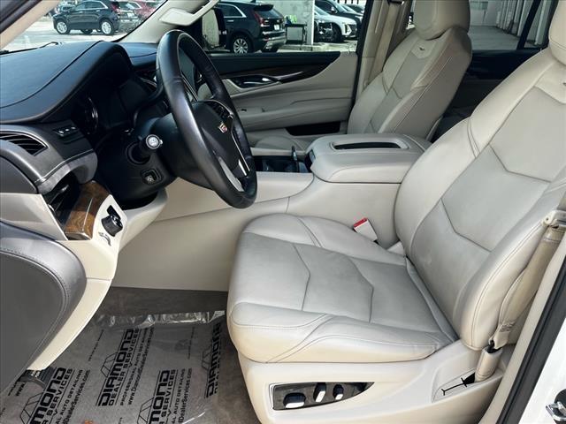 2019 Cadillac Escalade Vehicle Photo in TAMPA, FL 33612-3404