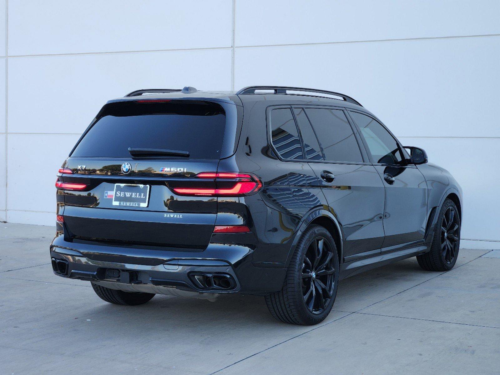 2024 BMW X7 M60i Vehicle Photo in PLANO, TX 75024