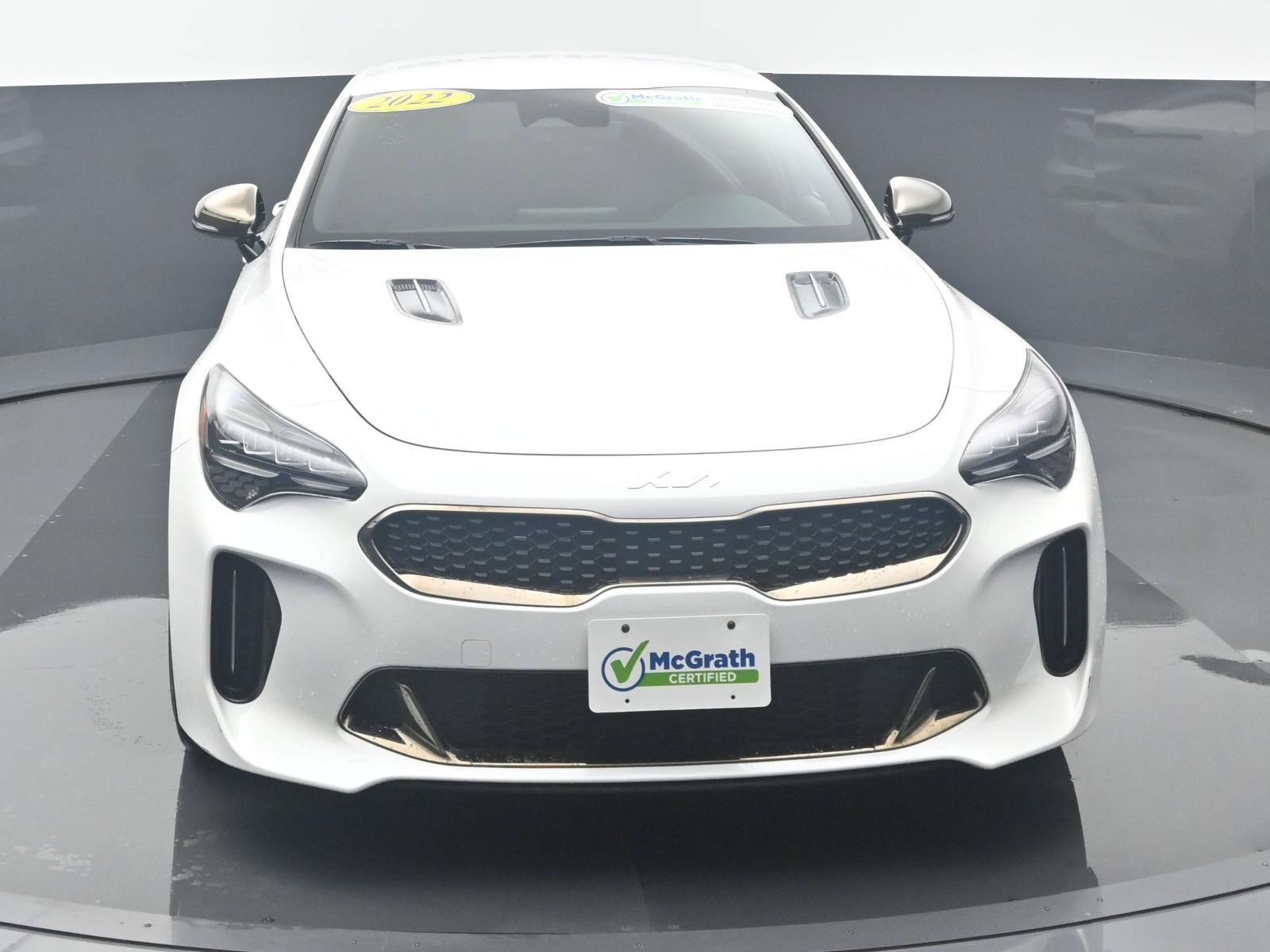 2022 Kia Stinger Vehicle Photo in Cedar Rapids, IA 52402