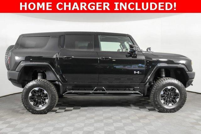 2024 GMC HUMMER EV SUV Vehicle Photo in PUYALLUP, WA 98371-4149