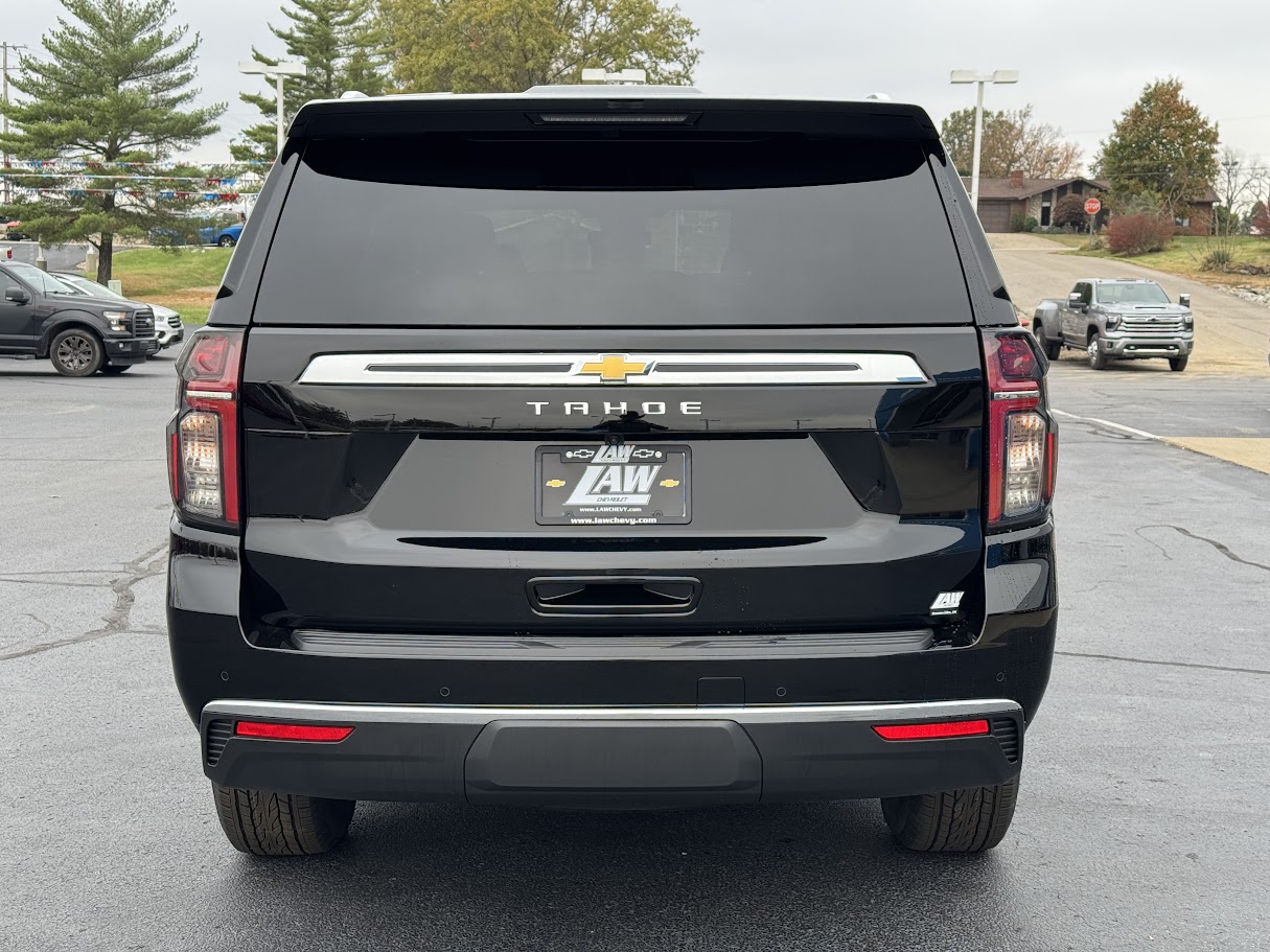 2024 Chevrolet Tahoe Vehicle Photo in BOONVILLE, IN 47601-9633