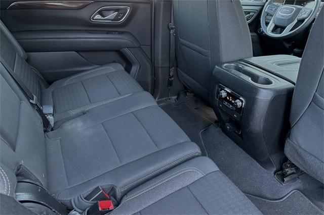 2022 GMC Yukon XL Vehicle Photo in ELK GROVE, CA 95757-8703