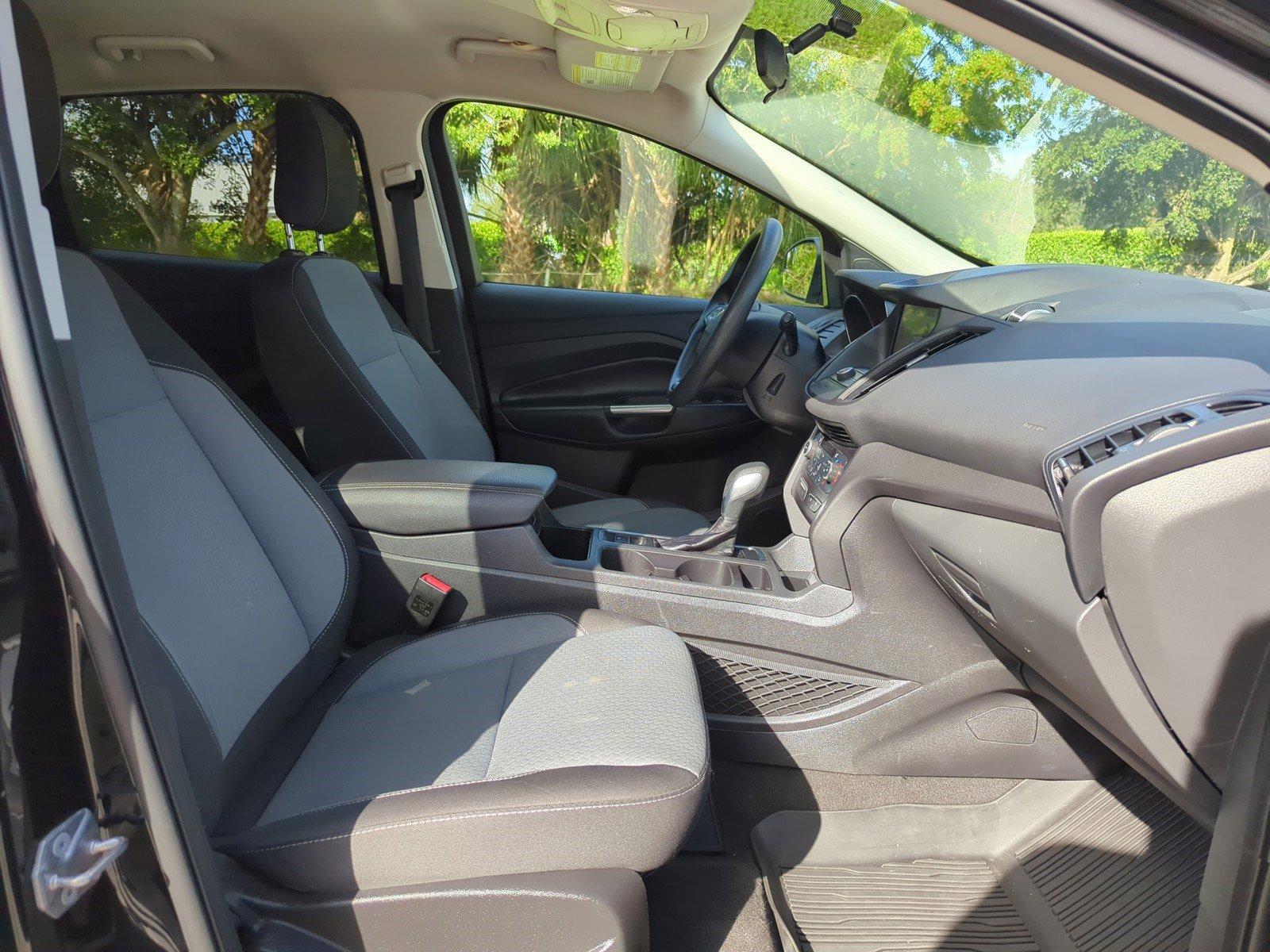 2019 Ford Escape Vehicle Photo in Margate, FL 33063