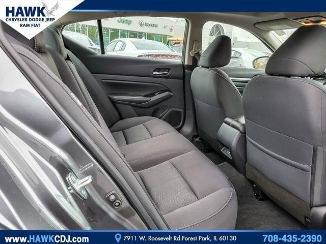 2022 Nissan Altima Vehicle Photo in Saint Charles, IL 60174