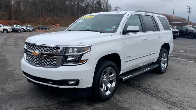 2016 Chevrolet Tahoe Vehicle Photo in MOON TOWNSHIP, PA 15108-2571